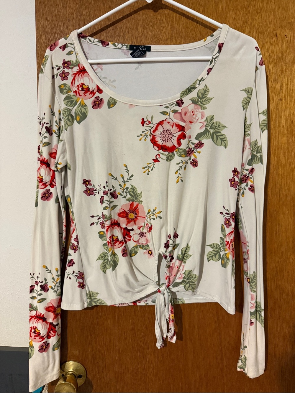 Rue21 Cream Long Sleeve Floral Tie-Front Top with Red & Pink Blooms